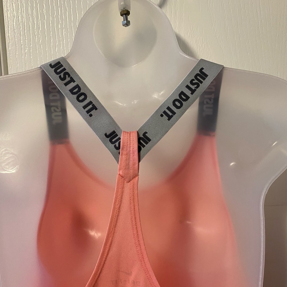 Nike Logo Tank Top. Coral. Size S. Dry-fit.